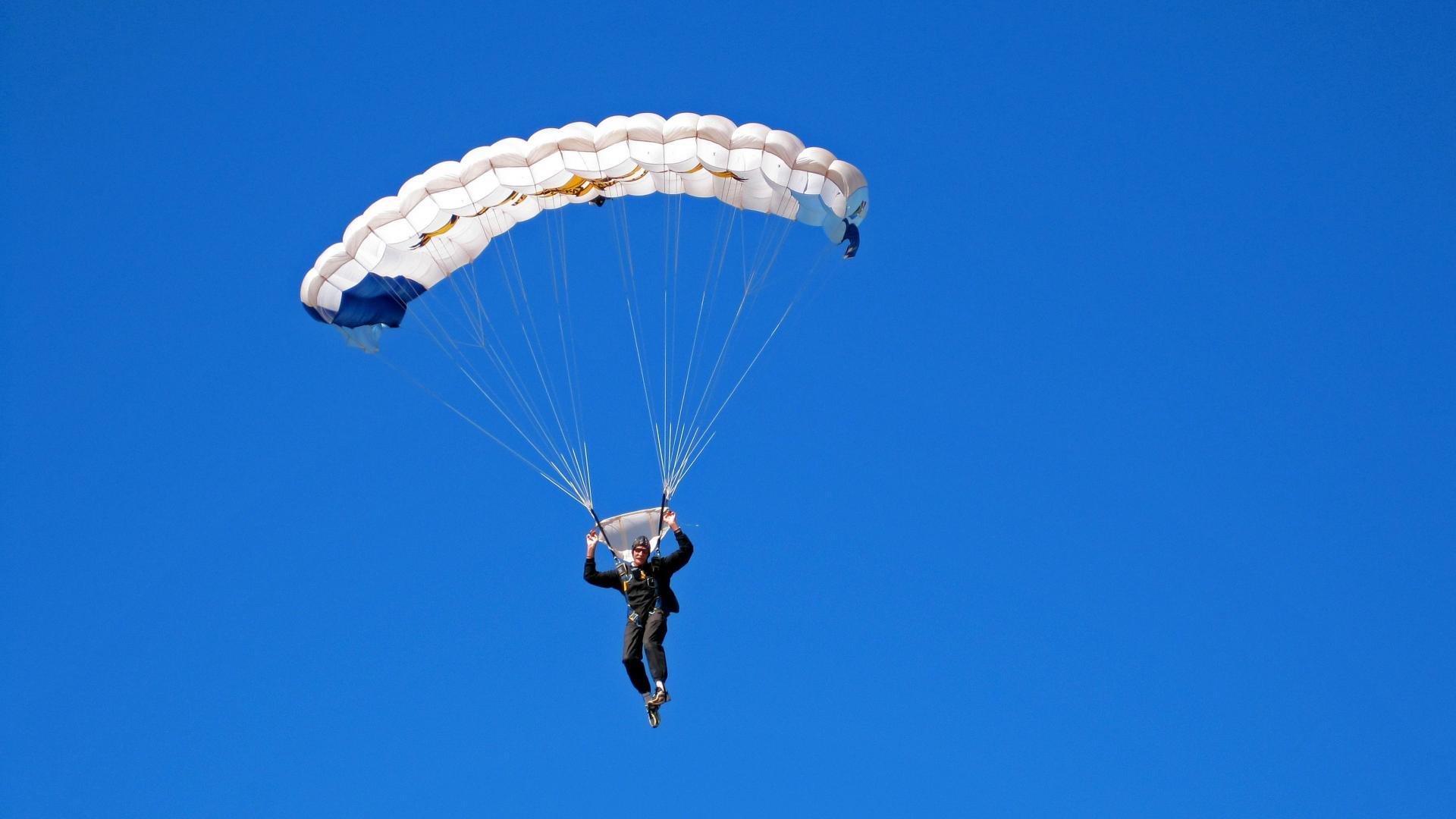 莫兰特爆发，吉林队强势晋级热火