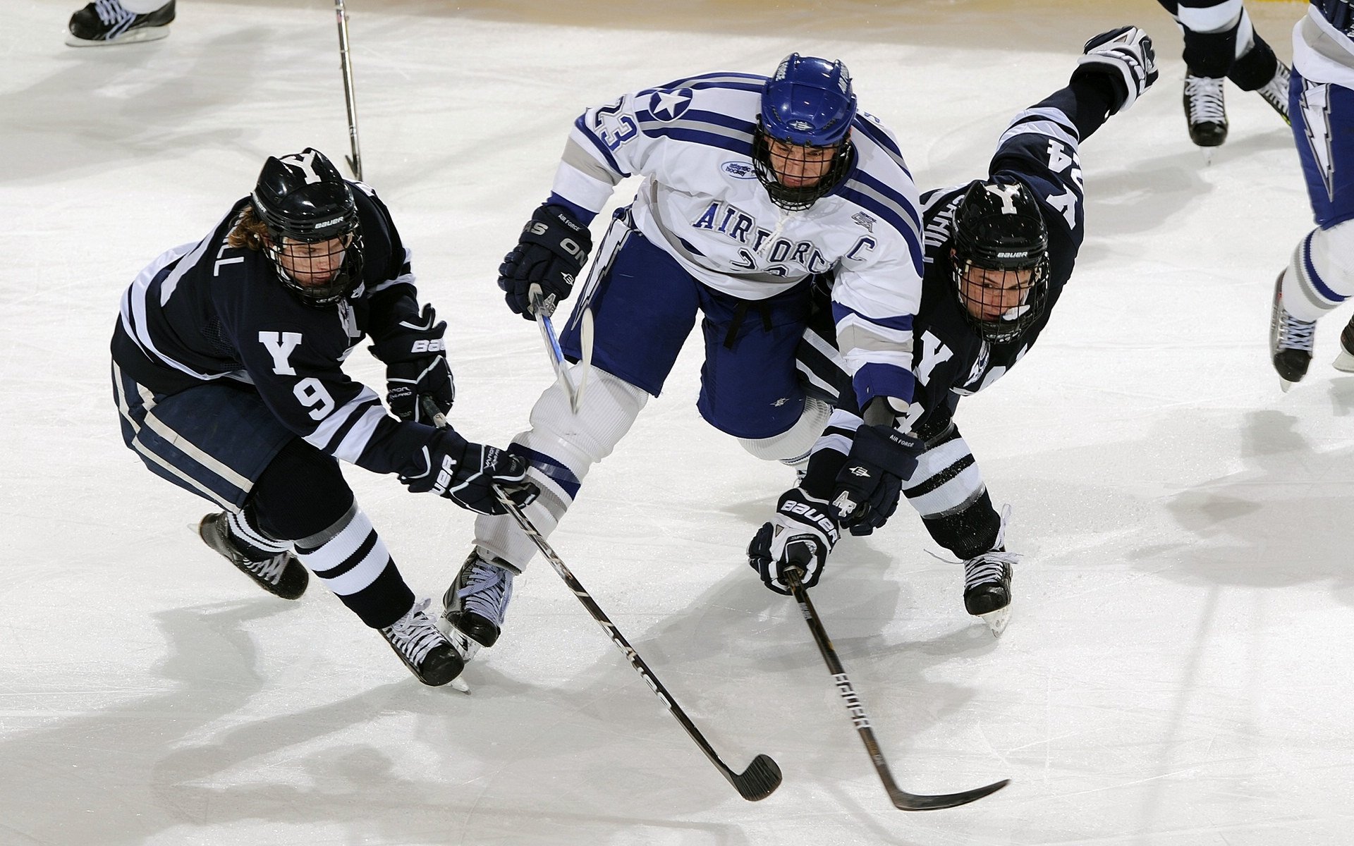 英超争冠之夜，伦纳德让比赛提前失去悬念