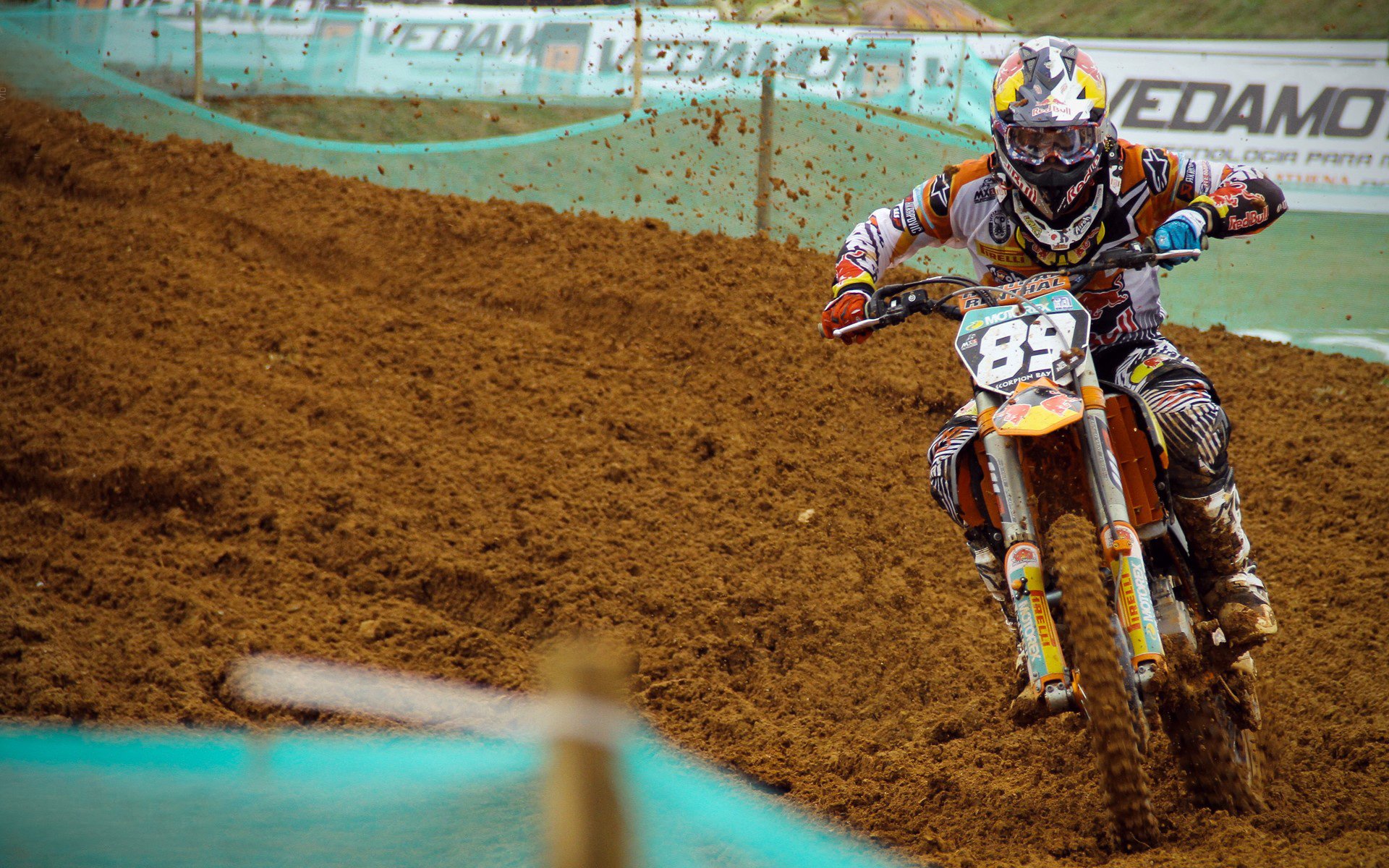 卡瓦哈尔爆发，曼城制霸勒沃库森，现代足球的战术革命与权力更迭